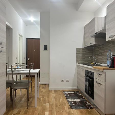 Vt Home - Appartamento Milano Zona Navigli Kültér fotó